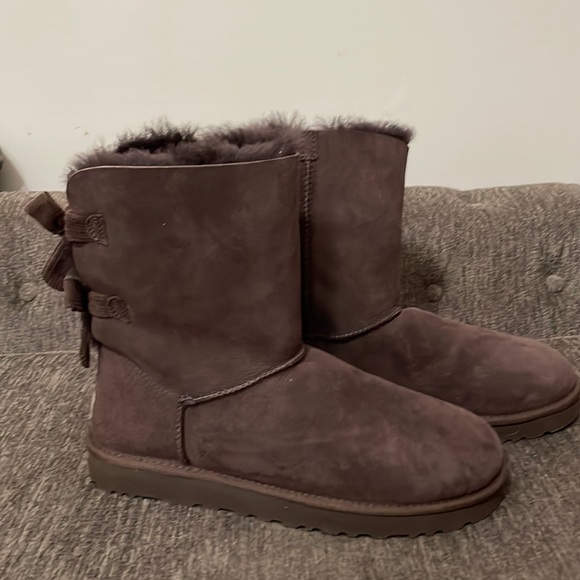 UGG Shoes - Like NEW. UGG Boots Womens Size 11 Brown  Bailey Bow Pull On Mid Calf